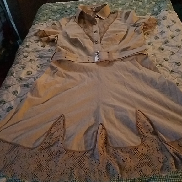 let butch  High society western style dress - Picture 5 of 8